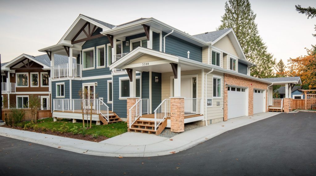 Exterior of townhomes on Hammond Bay Road